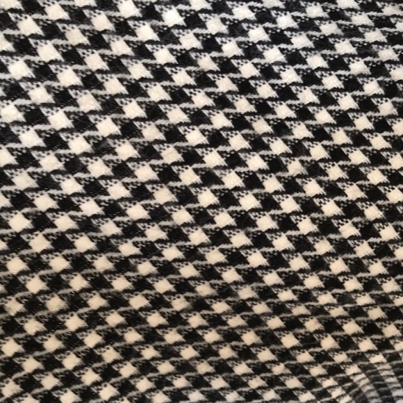 Houndstooth scarf retro cozy black white - Picture 5 of 6